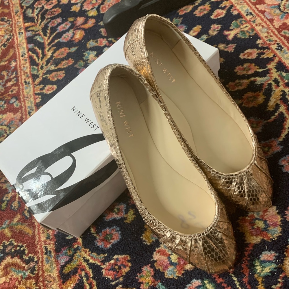 Rose Gold Flats